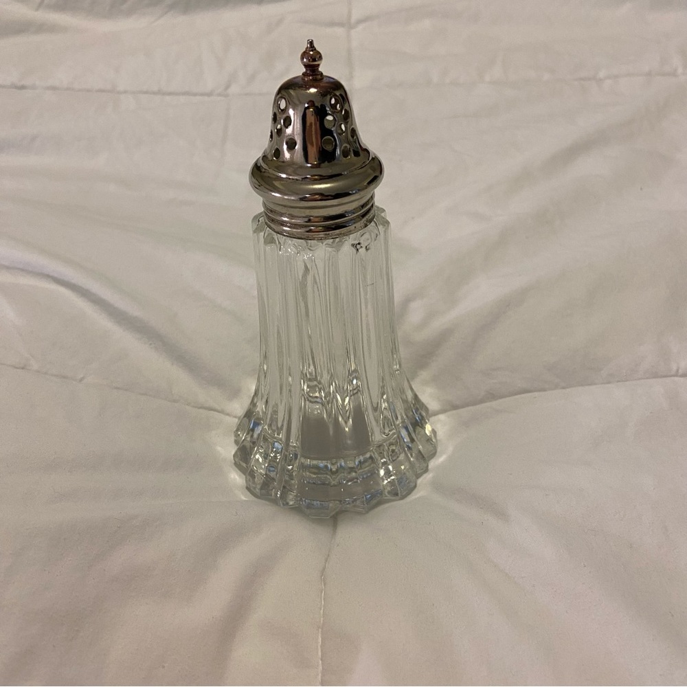 Crystal Powder/ Pepper Shacker - Picture 4 of 6